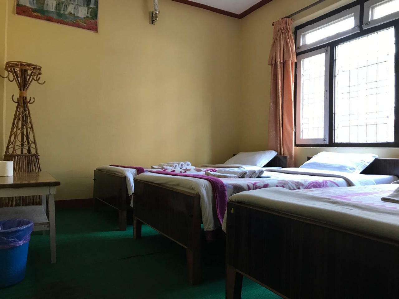 Geo Guest House Покхара Екстер'єр фото